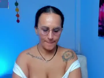 sara_charmy