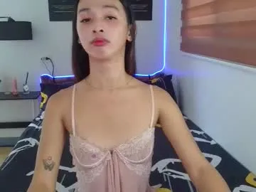 sexxyhotasianladyboy