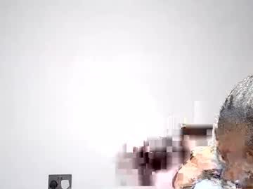 sexybootyalien