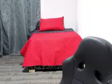 skinny_queen__20