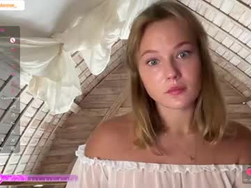 stefanie_collins