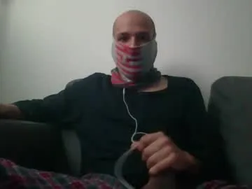 thetubedscarfguy