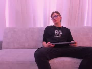 tom_kinky_