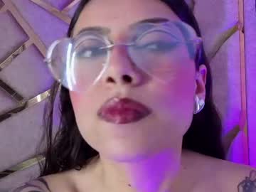 viollettaa_