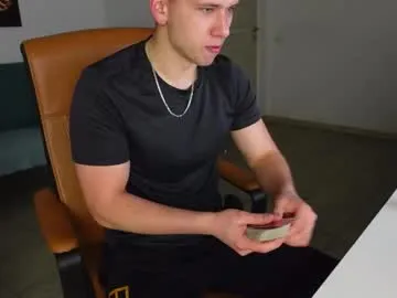 zack_gillian