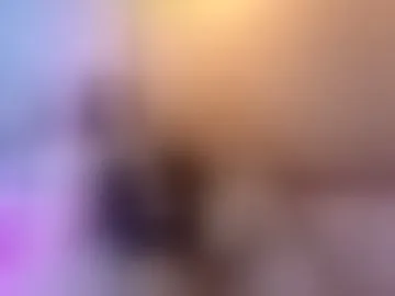 zoe_levi